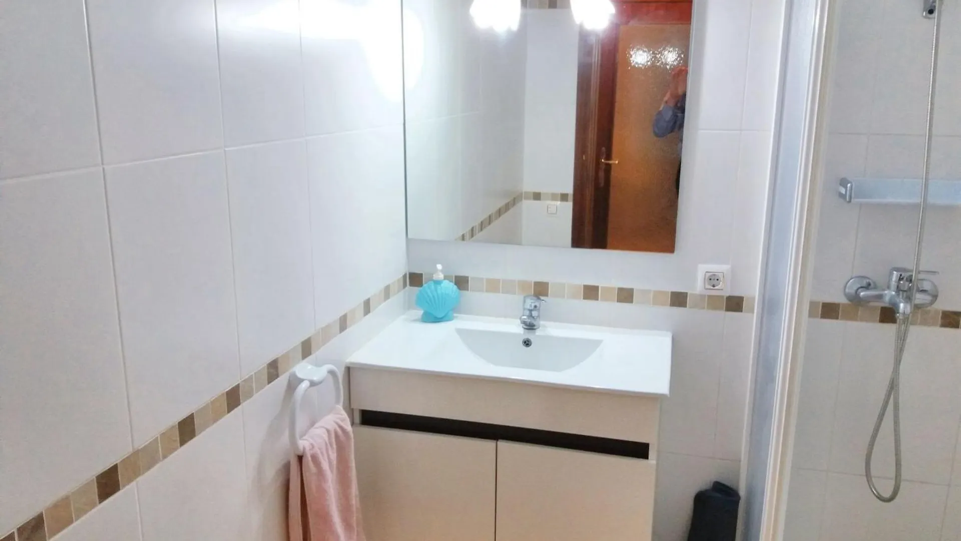 Modern Apartment In Calella - 50 Sqm - Comfortable Balcony
